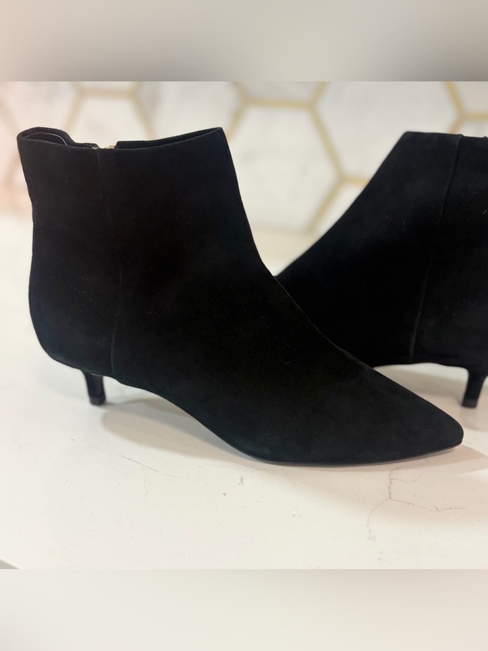 Taryn Rose Black Suede Nelli Kitten Heel Ankle Booties Pointed Toe LIKE NEW 7.5